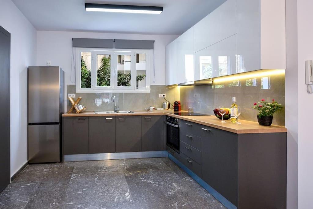 Marie'S Luxury City Center Apartment Heraklion  ภายนอก รูปภาพ