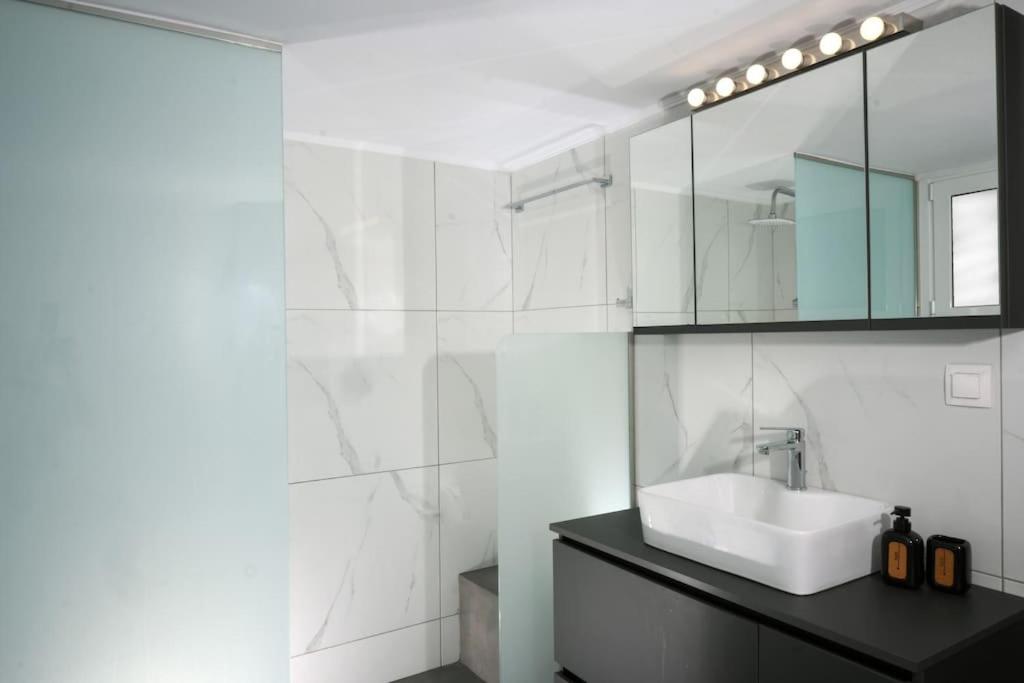 Marie'S Luxury City Center Apartment Heraklion  ภายนอก รูปภาพ